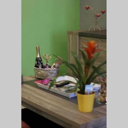 Belena Gold Coast Villa Beaune  Bagian luar foto