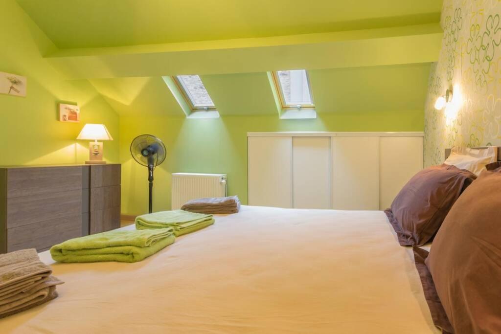 Belena Gold Coast Villa Beaune  Bagian luar foto